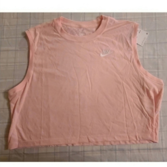 NIKE TEE - Picture 1 of 5